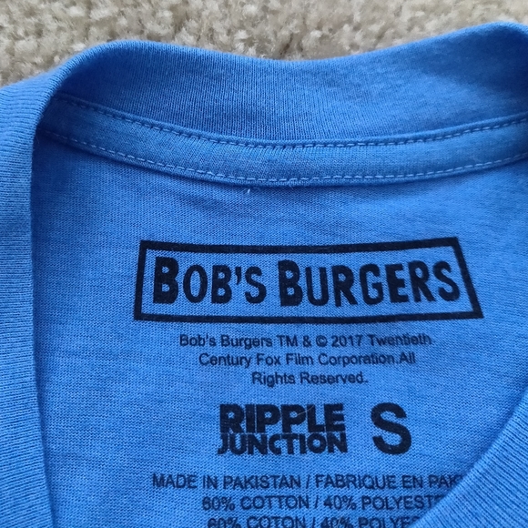 NEW Ripple Junction Bob's Burgers Graphic Tee Sml - Picture 2 of 2